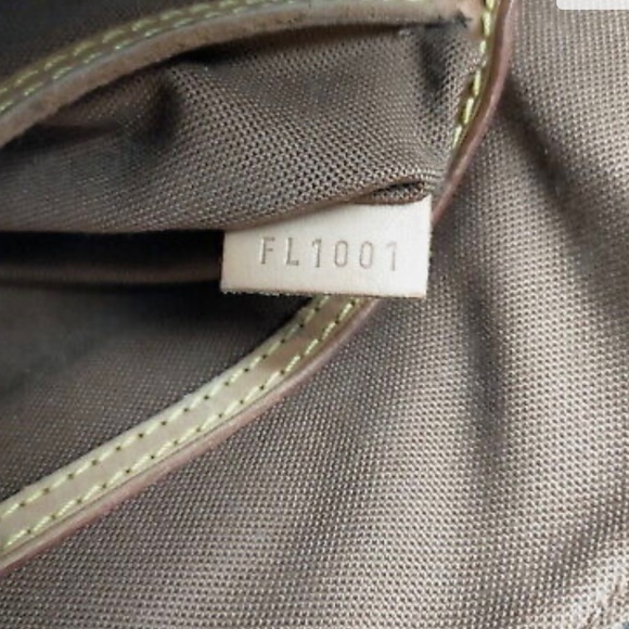 Louis Vuitton LV Hand Bag Alma Browns Monogram - Picture 8 of 11